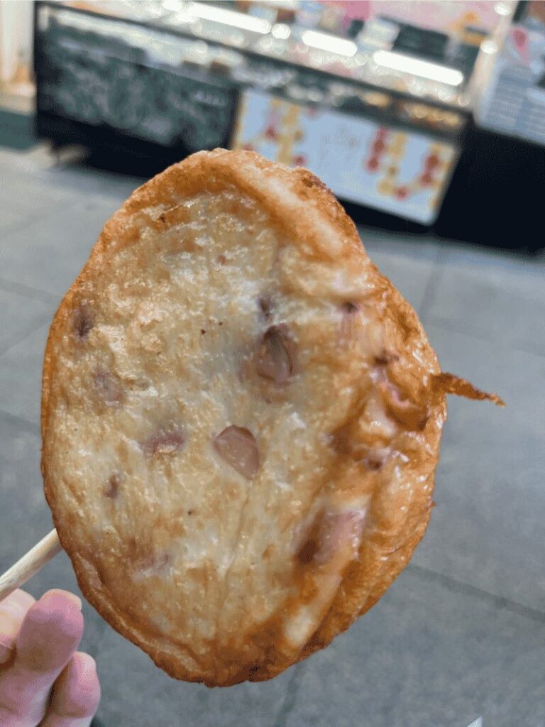 熱海の商店街で食べたイカ天