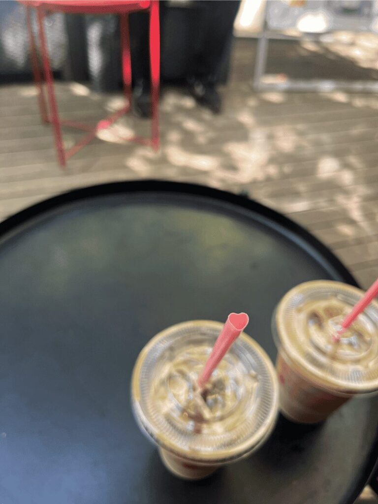 来宮神社で飲んだアイスカフェラテ