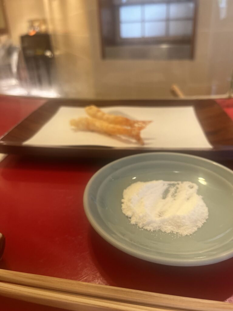 天ぷら店で出された天ぷら